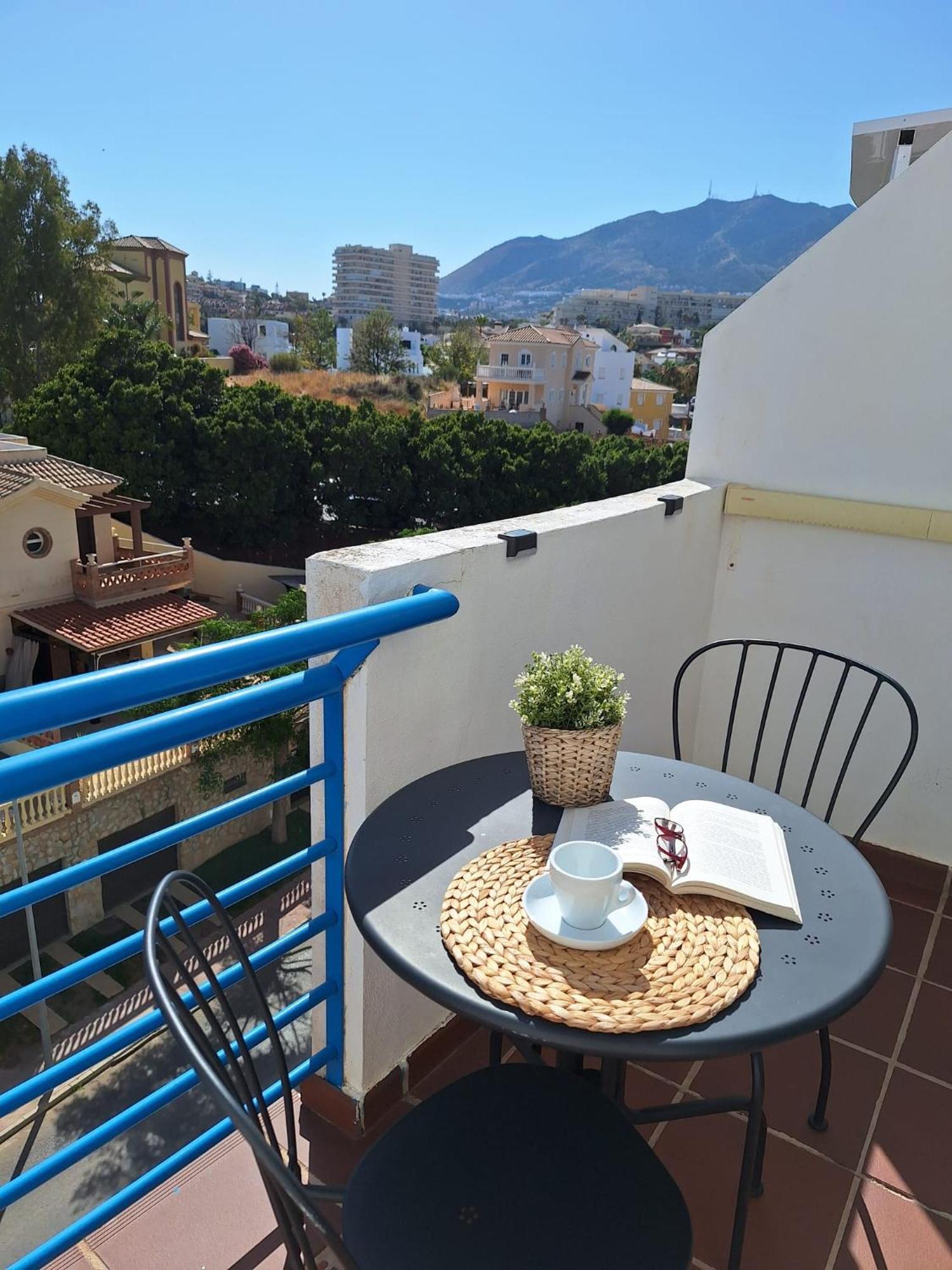 Atico A 200 Mts De La Playa Apartment Benalmádena Exterior photo
